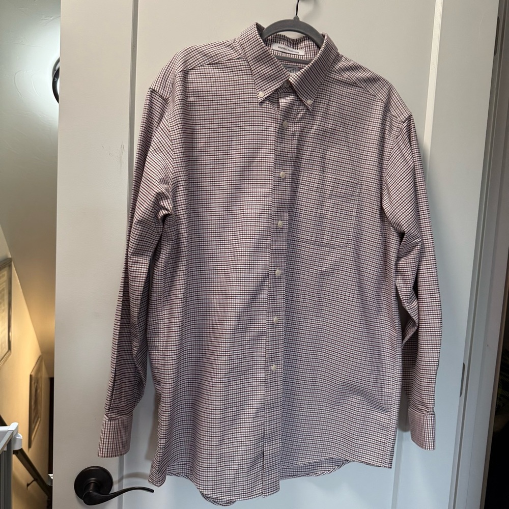 L.L. Bean Men's Wrinkle Resistant Plaid Grid Button Down Dress Shirt Red White L